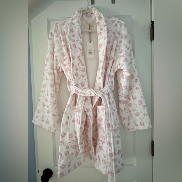 NWT LoveShackFancy Floral Pink Robe - Picture 2 of 6